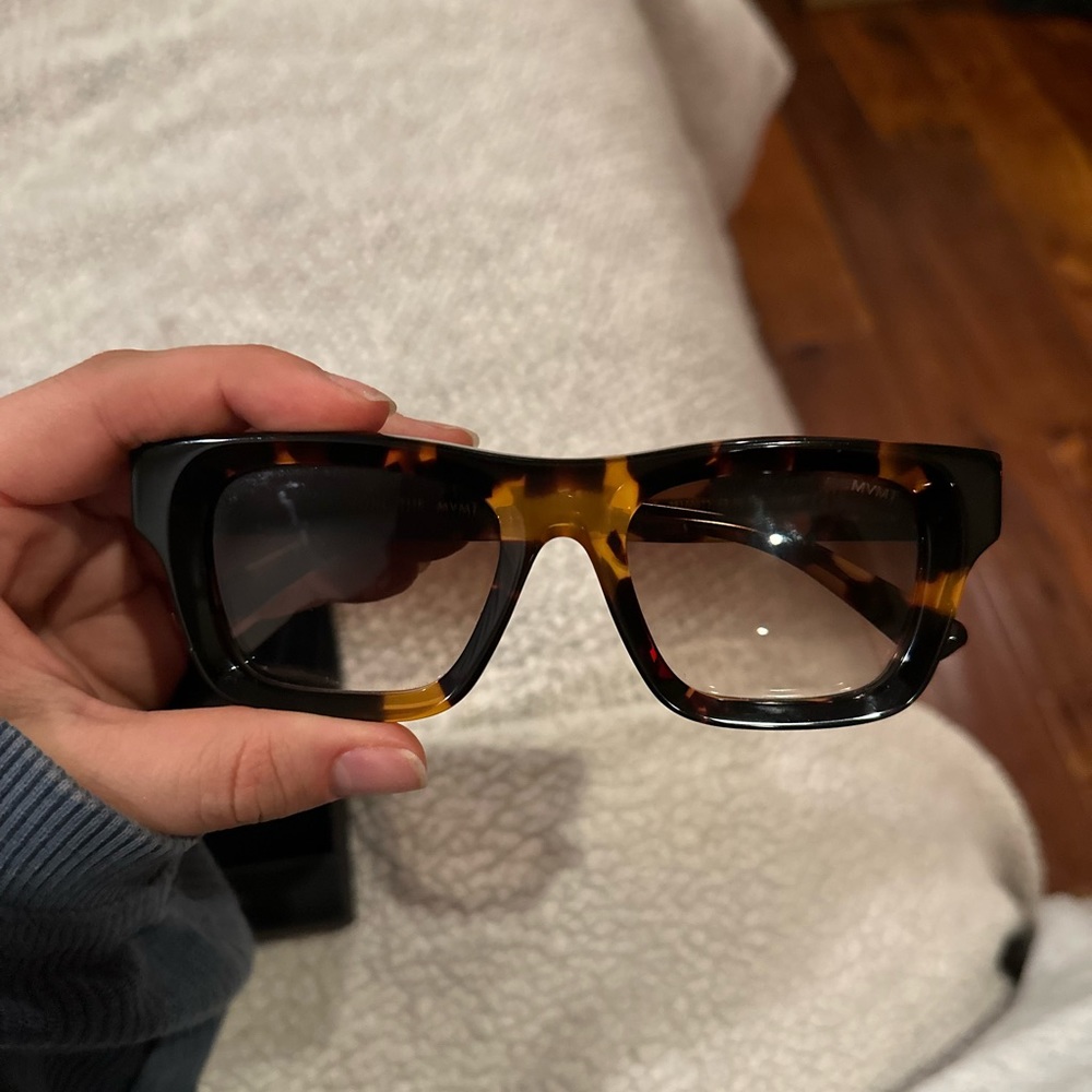 MVMT Sunglasses